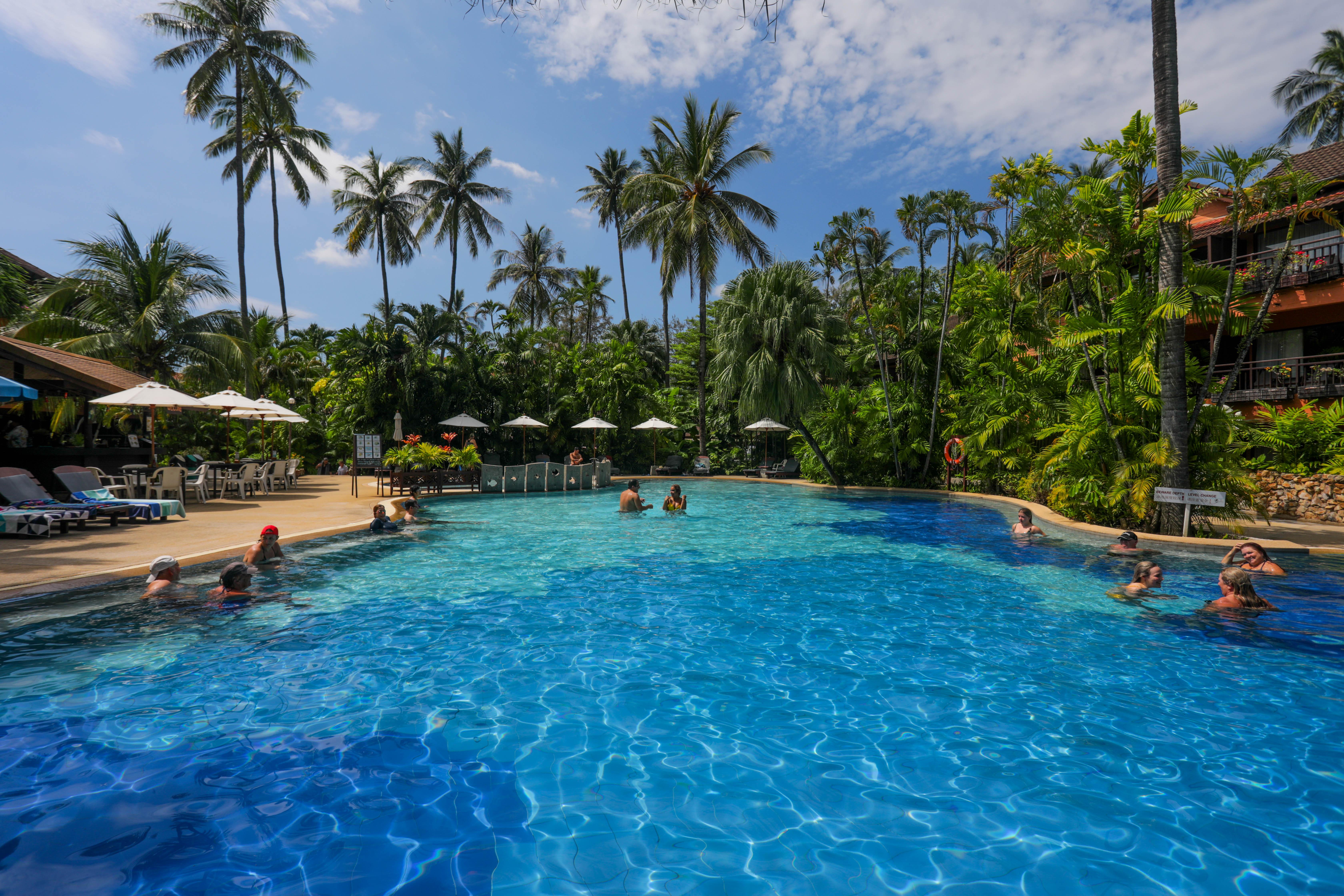 Courtyard By Marriott Phuket, Patong Beach Resort Eksteriør bilde