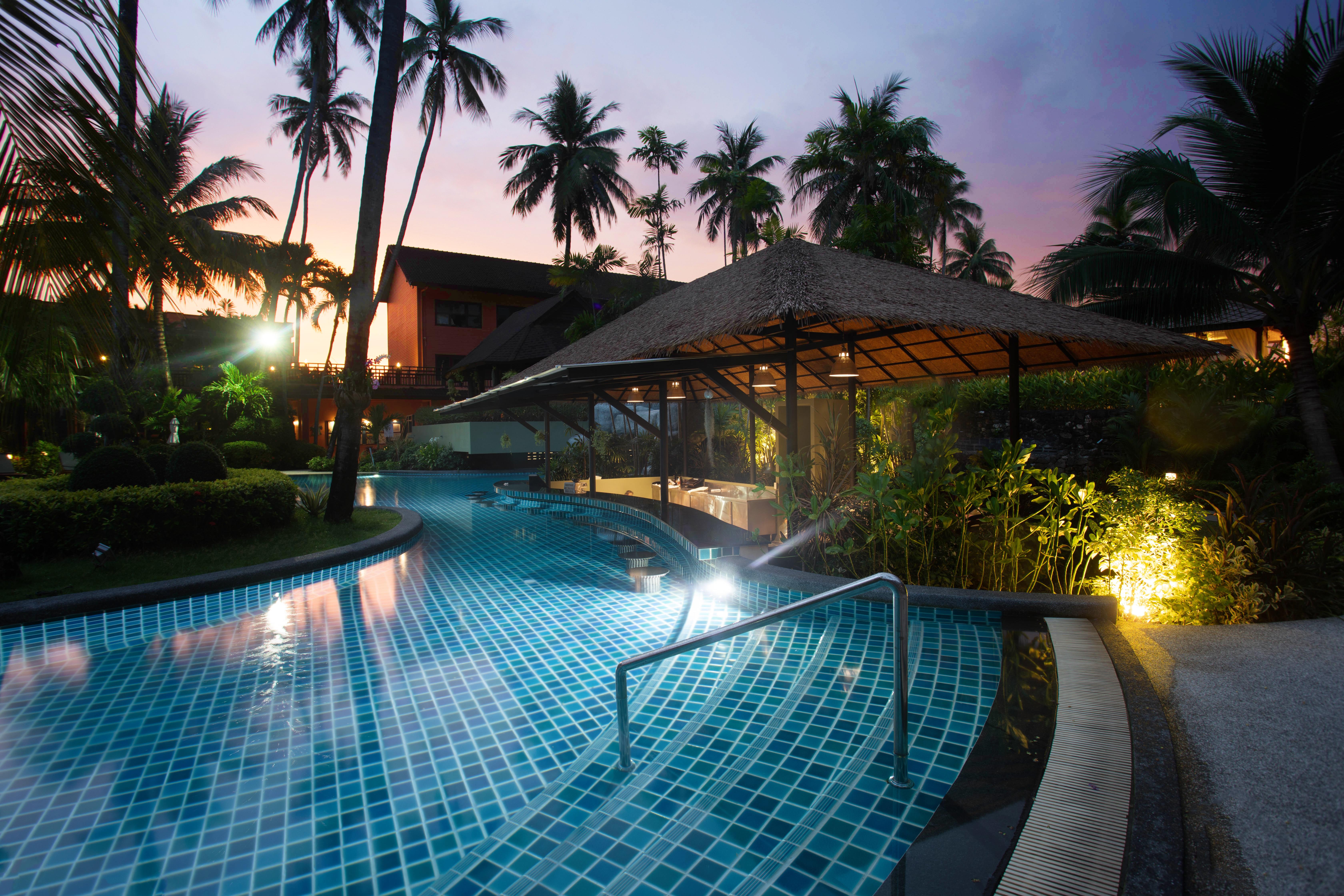 Courtyard By Marriott Phuket, Patong Beach Resort Eksteriør bilde