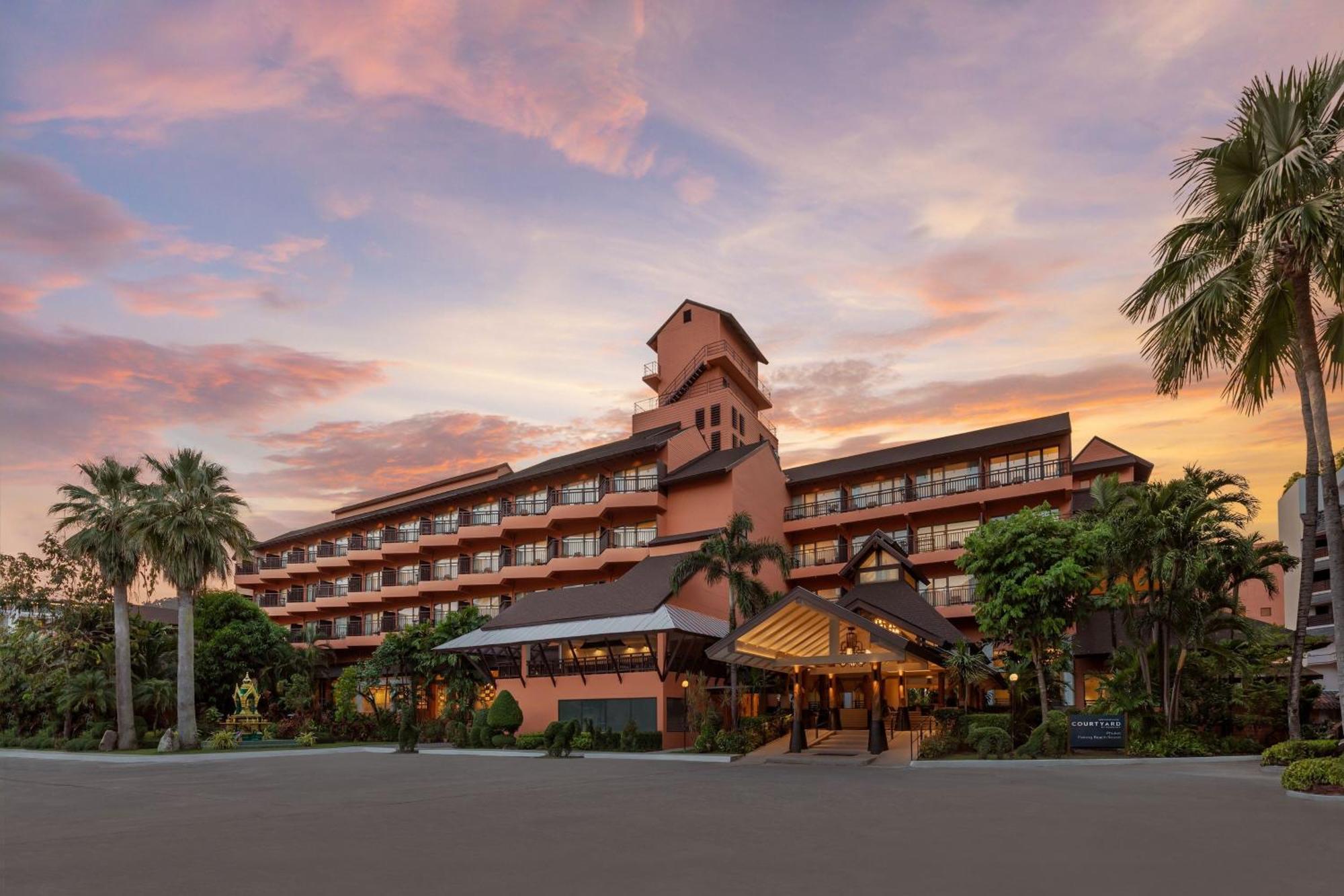 Courtyard By Marriott Phuket, Patong Beach Resort Eksteriør bilde