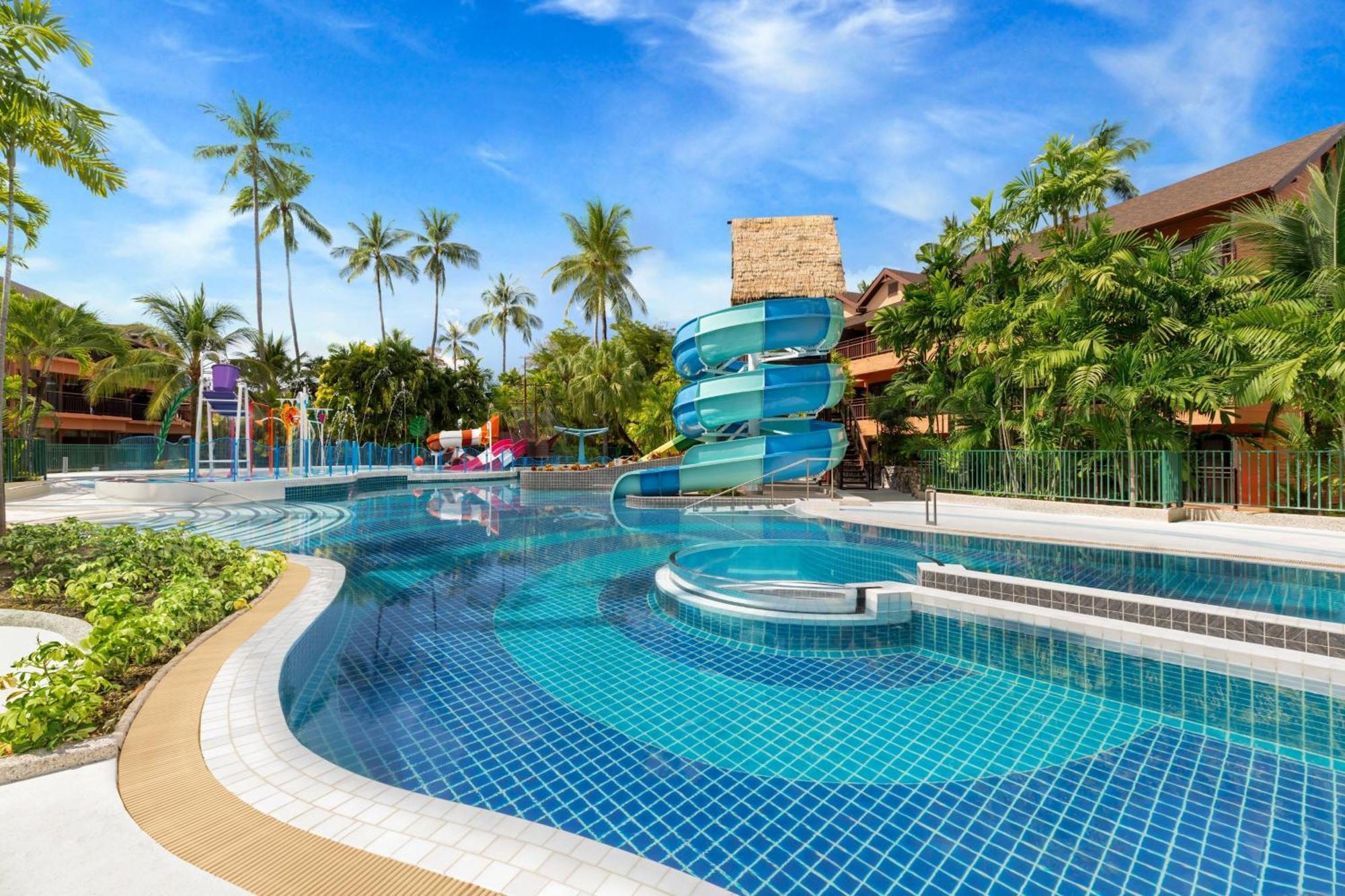 Courtyard By Marriott Phuket, Patong Beach Resort Eksteriør bilde