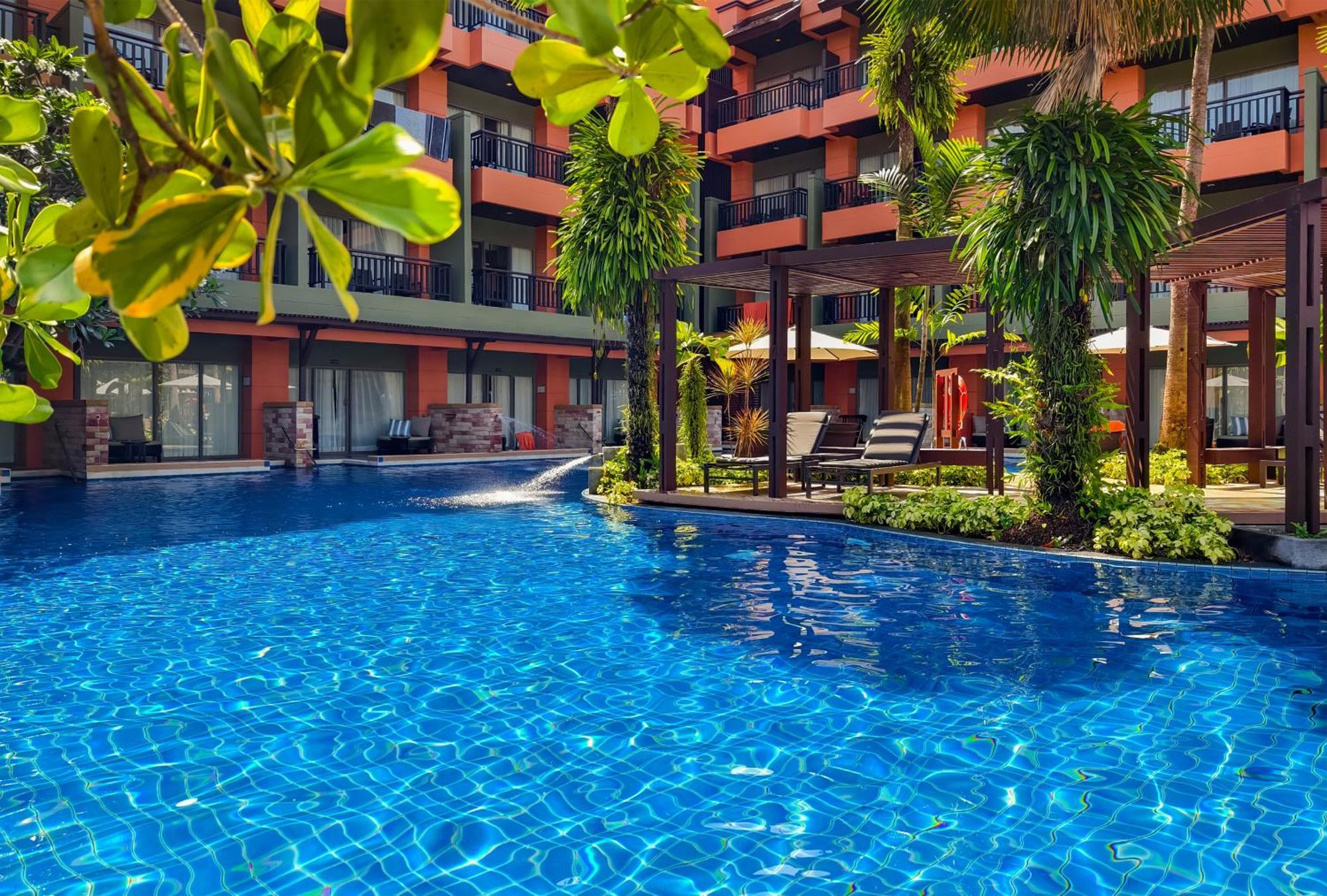 Courtyard By Marriott Phuket, Patong Beach Resort Eksteriør bilde