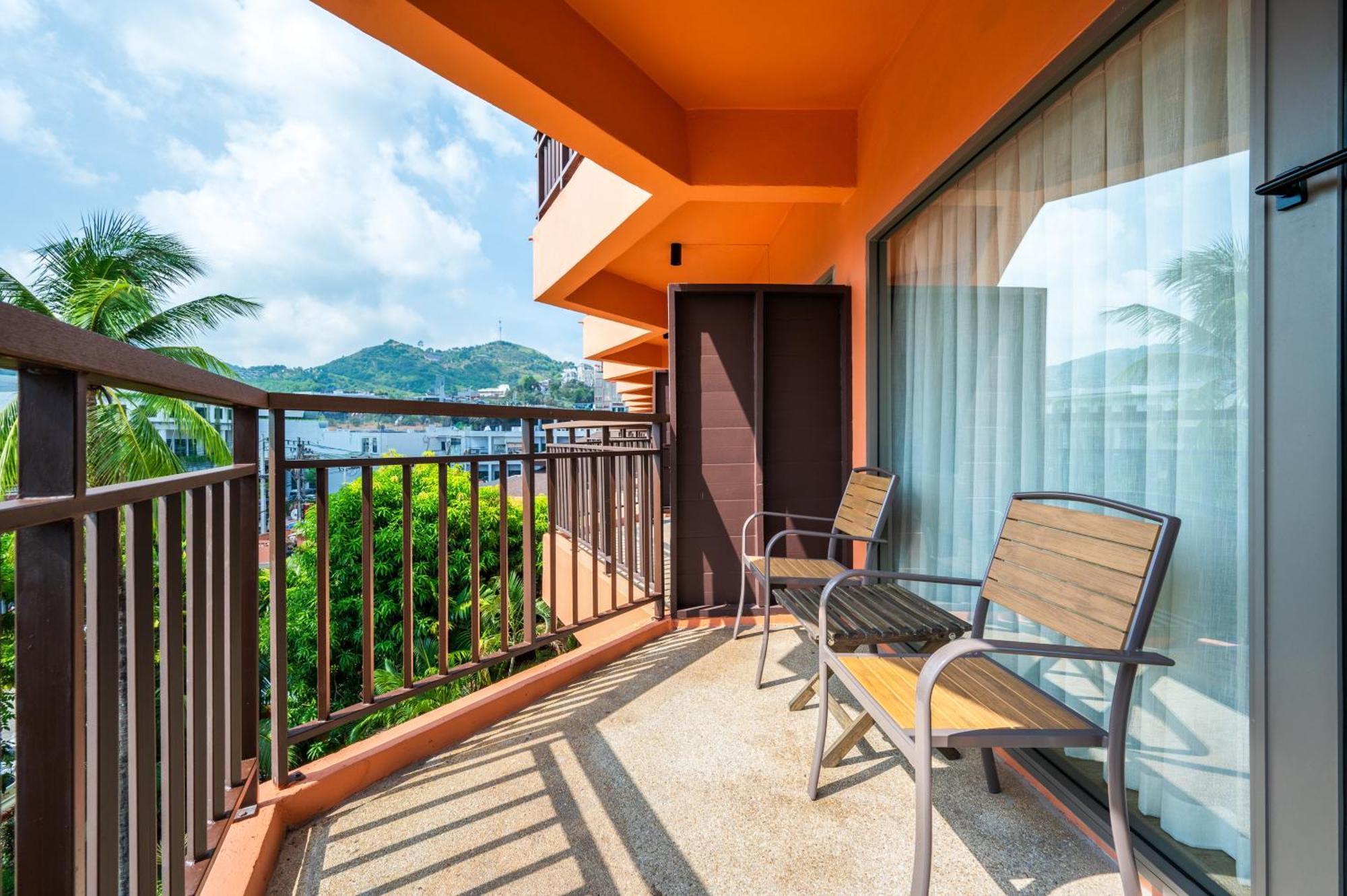 Courtyard By Marriott Phuket, Patong Beach Resort Eksteriør bilde